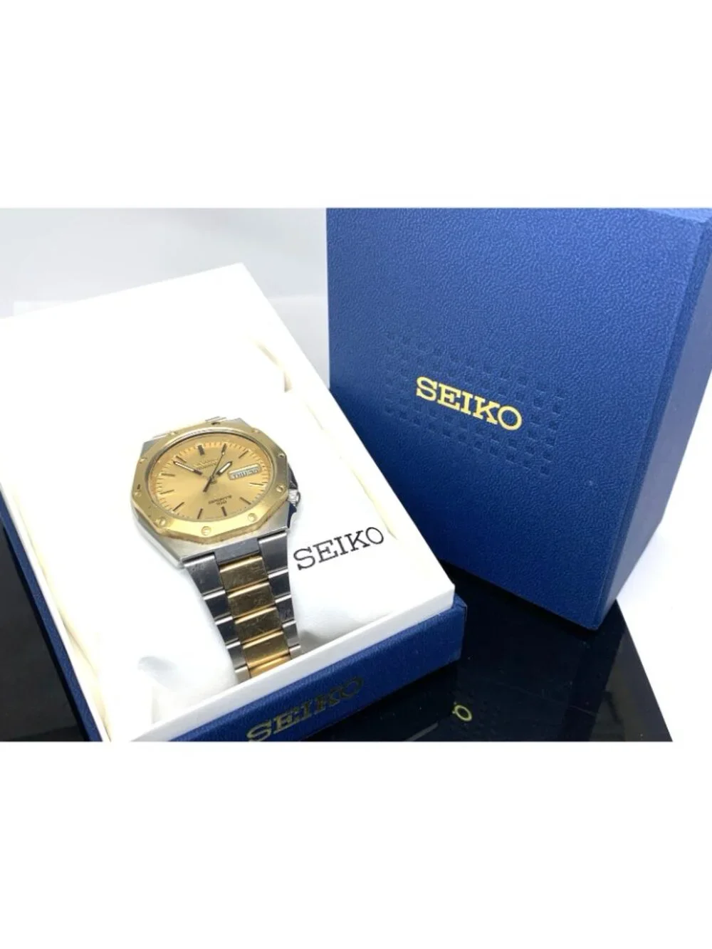 Seiko Sports 100 Men's Watch 7546-7039 Vintage Quartz Day Date 2-Tone Steel 39mm